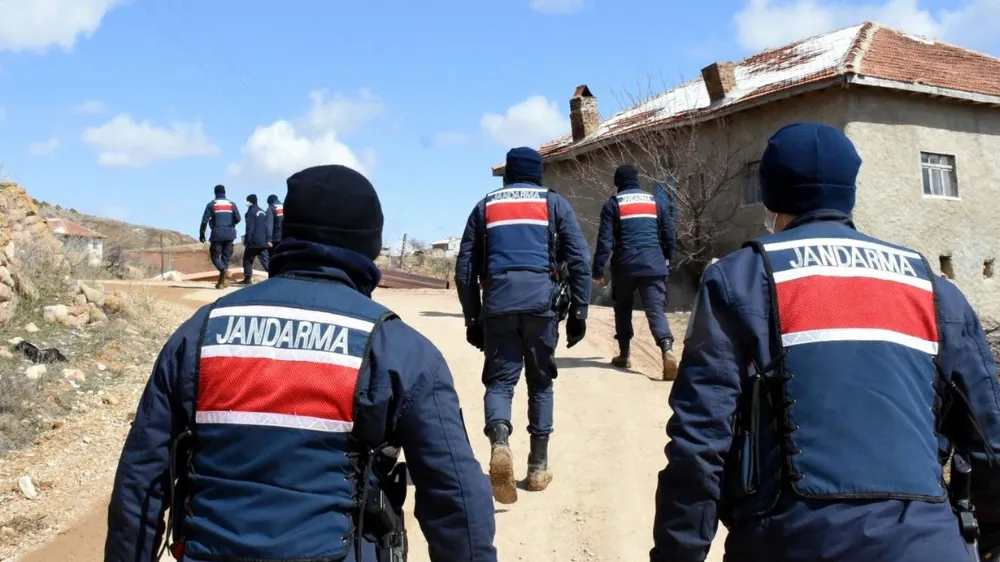 Jandarma Genel Komutanlığına 6 bin 940 sözleşmeli uzman erbaş alınacak