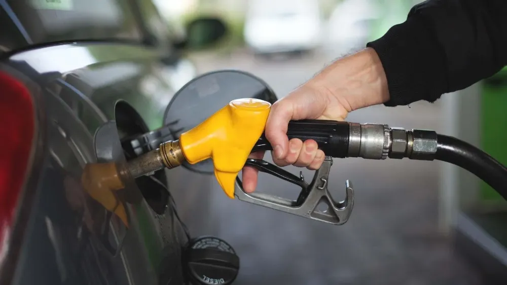 Benzin ya da motorine zam var mı?