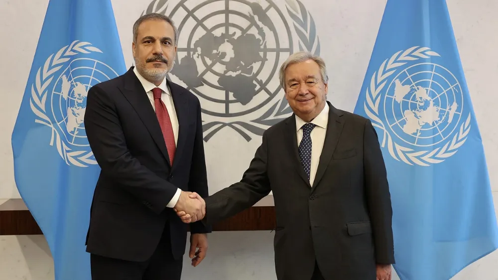 Dışişleri Bakanı BM Genel Sekreteri Guterres ile görüştü