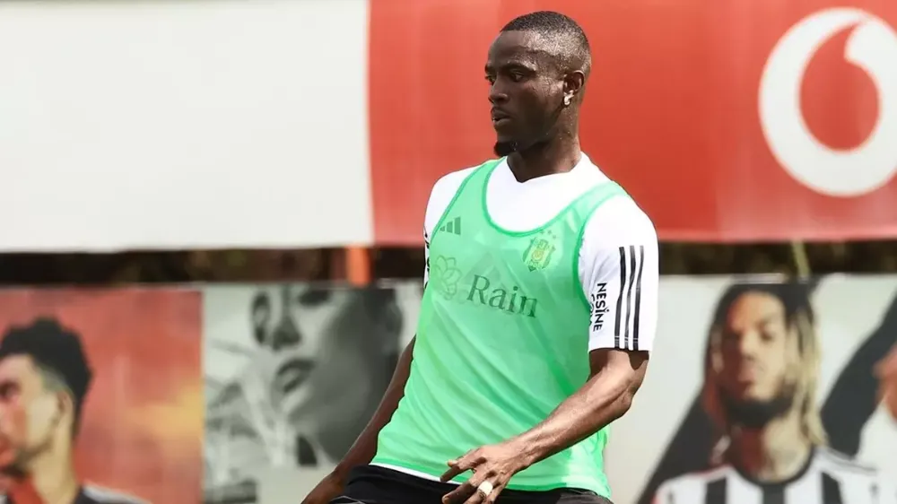 Eric Bailly herkesi ters köşe yaptı