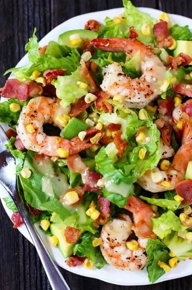 Karidesli Salata Tarifi