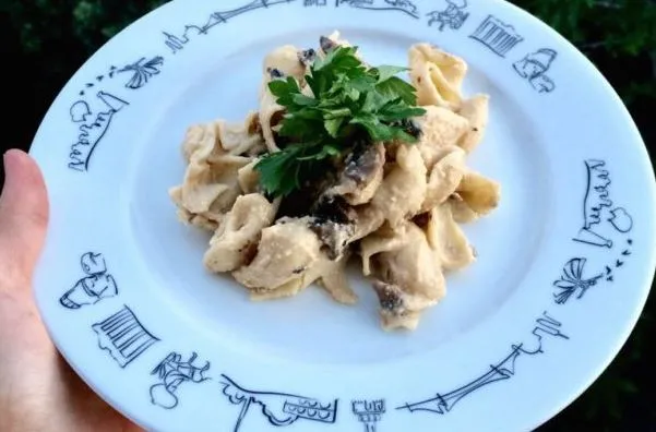 Kremalı Mantarlı Makarna Tarifi