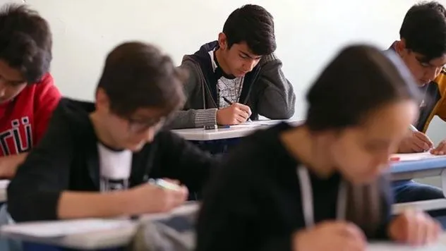 9.Sınıflar Ne Zaman Başlıyor? 