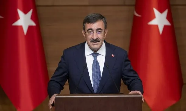 Yıl Sonu Dolar Tahmini Ne Kadar?
