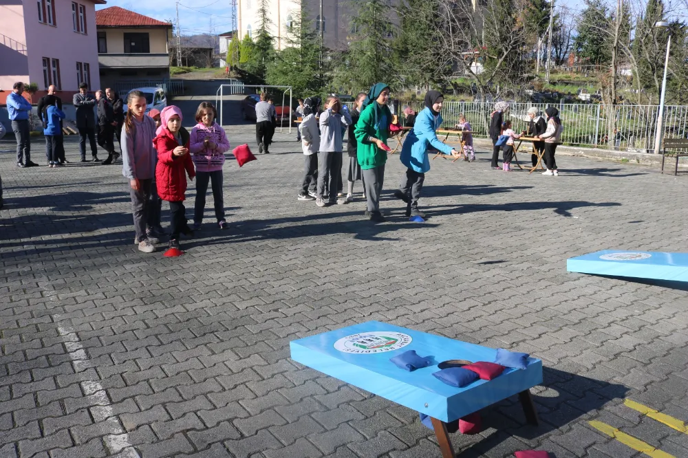 Akçaabat Belediyesi, Genç ve Yaşlı Herkesi Sporla Buluşturuyor
