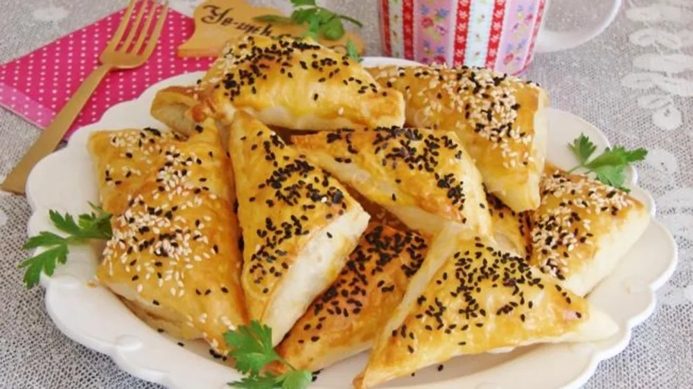 Buzlukta beklet, istediğinde pişir: Her an hazır Börek tarifi