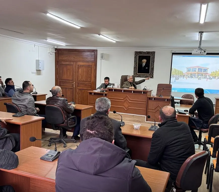 OLTU TAŞI İŞ HANI PROJESİ ESNAFLARA TANITILDI
