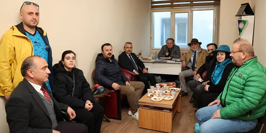 Vali Baydaş’tan Kordon Apartmanı Çağrısı: Kat Maliklerinin Yenileme Kararı Alması Gerekiyor