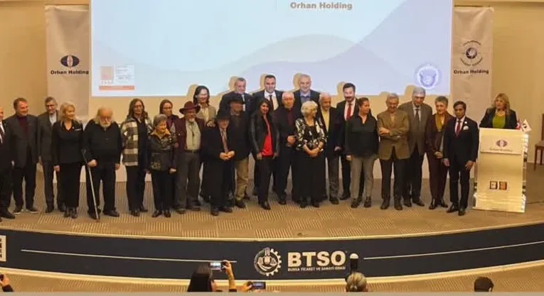 Esin Sağır 20. Uluslararası Orhan Holding Fotoğraf Yarışmasında mansiyon ödülü aldı