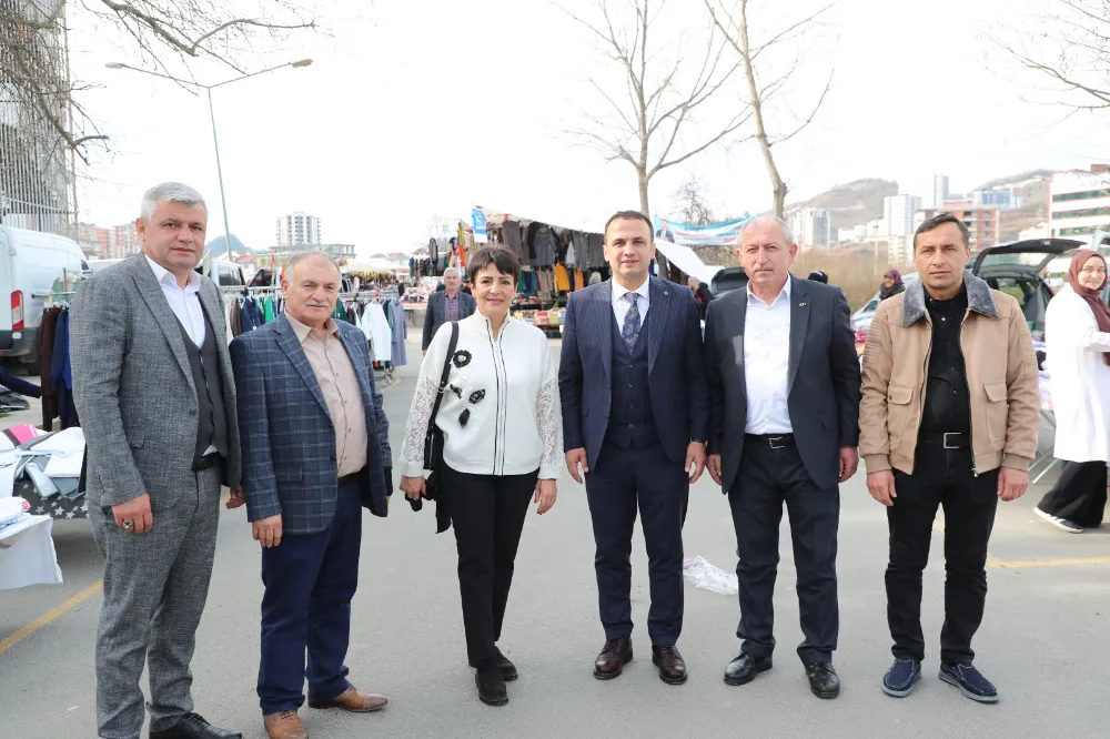 Fatsa Belediye Başkanı İbrahim Etem Kibar: “PAZARCI ESNAFIMIZIN HER ZAMAN YANINDAYIZ”