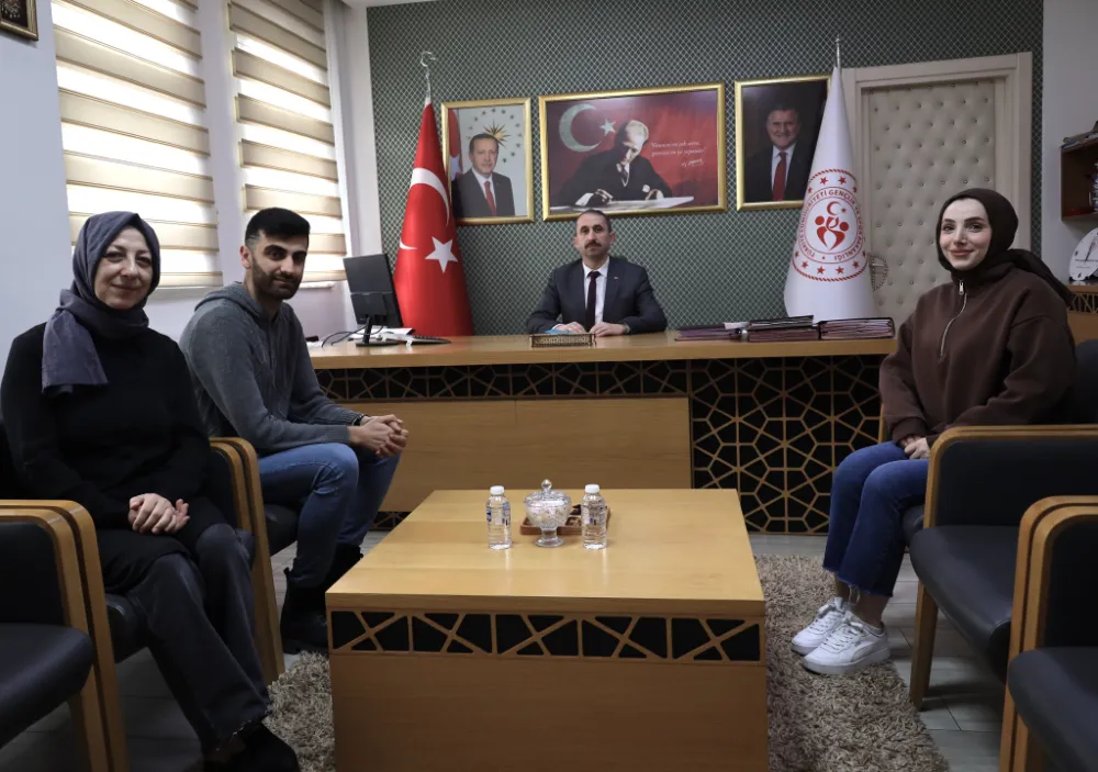 İl Müdürü Güneri, Ayrılan Memurlara Veda Etti
