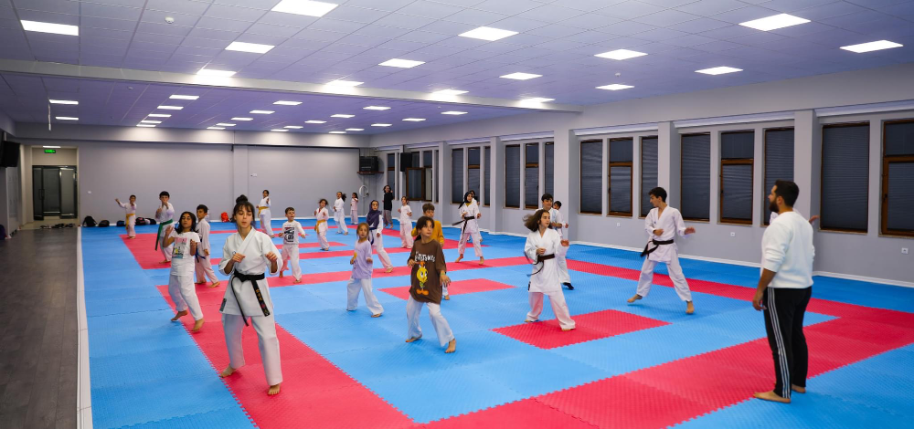 AKÇAABAT SPOR EĞİTİM MERKEZİ AÇILDI