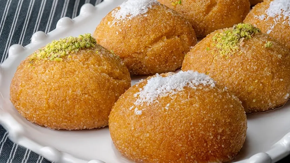 Bu tarifi denemeden tatlı yaptım demeyin: Herkesin sizi konuşacağı Hira Tatlısı tarifi