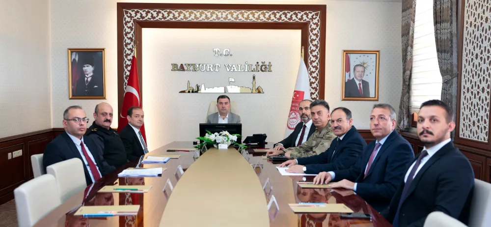 Bayburt Valisi Eldivan Başkanlığında Üniversite Güvenlik Tedbirleri Koordinasyon Toplantısı Gerçekleştirildi