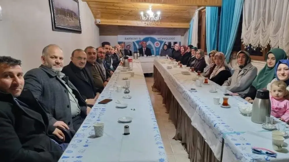 Müftü Şahin personelle iftar yemeğinde vedalaştı