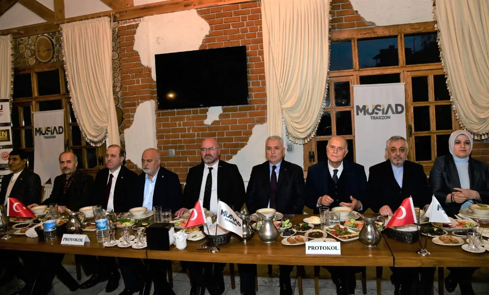 Vali Aziz Yıldırım, MÜSİAD’ın İftar Programına Katıldı