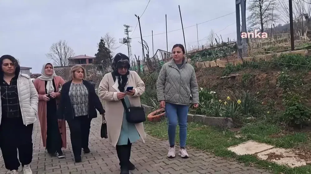 KEMALPAŞALI KADINLAR: 