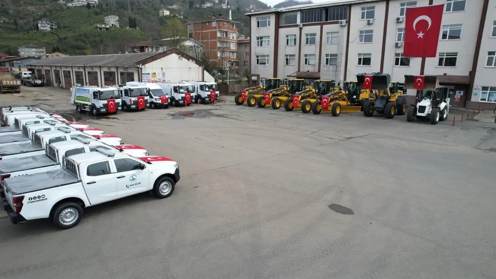 Rize İl Özel İdaresi, İş Makinesi Parkını Yenileyerek Verimliliği Arttırıyor