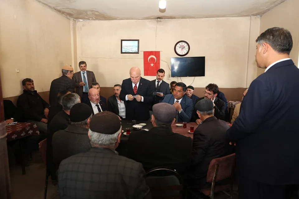 Erzurum Büyükşehir Belediye Başkanı Mehmet Sekmen, Hınıs/Bellitaş Mahallesi