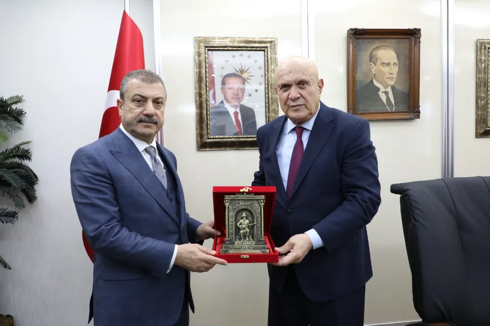 BDDK Başkanı Kavcıoğlu, Bayburt Belediye Başkanı Pekmezci