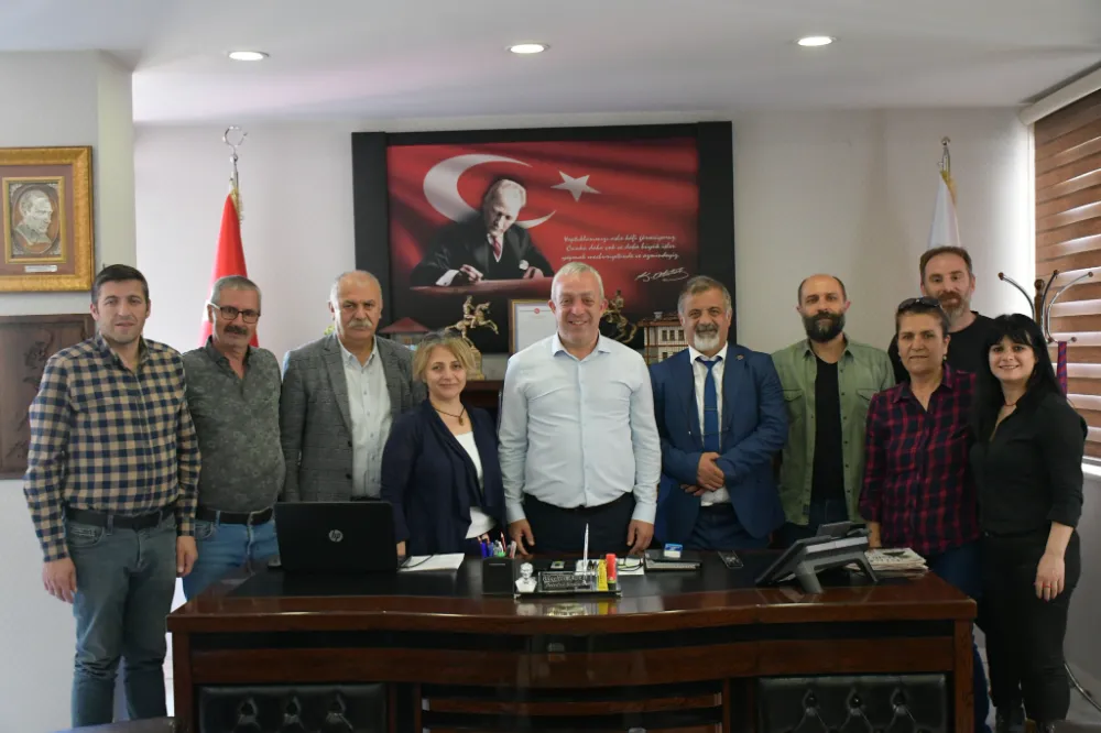 Artvin Belediye Başkanı Bilgehan Erdem, 1 Mayıs Tertip Komitesi Tarafından Ziyaret Edildi
