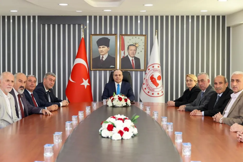 Artvin Valisi Cengiz Ünsal, İl Genel Meclisi Üyelerini Kabul Etti