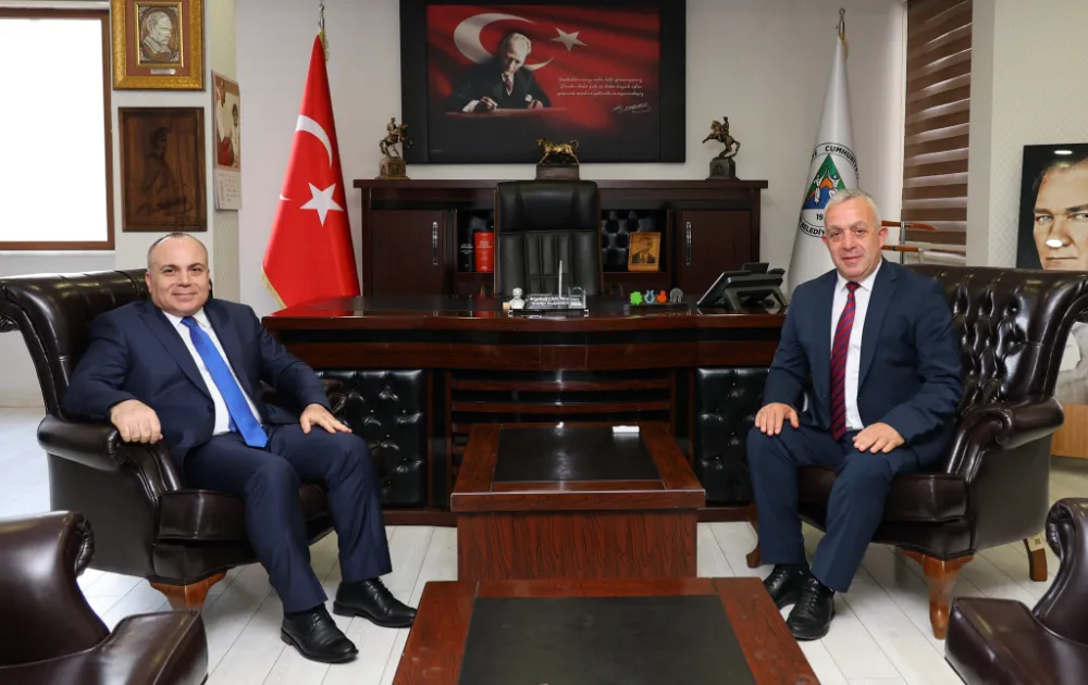 Artvin Valisi Cengiz Ünsal, Belediye Başkanı Bilgehan Erdem