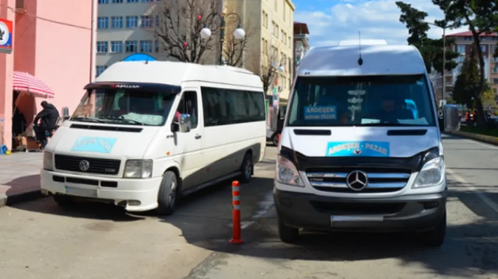 S.S. RİZE ARDEŞEN MİNİBÜSÇÜLERİ 21 NOLU MOTORLU TAŞIYICILAR KOOPERATİFİ ZAMINA VATANDAŞTAN TEPKİ