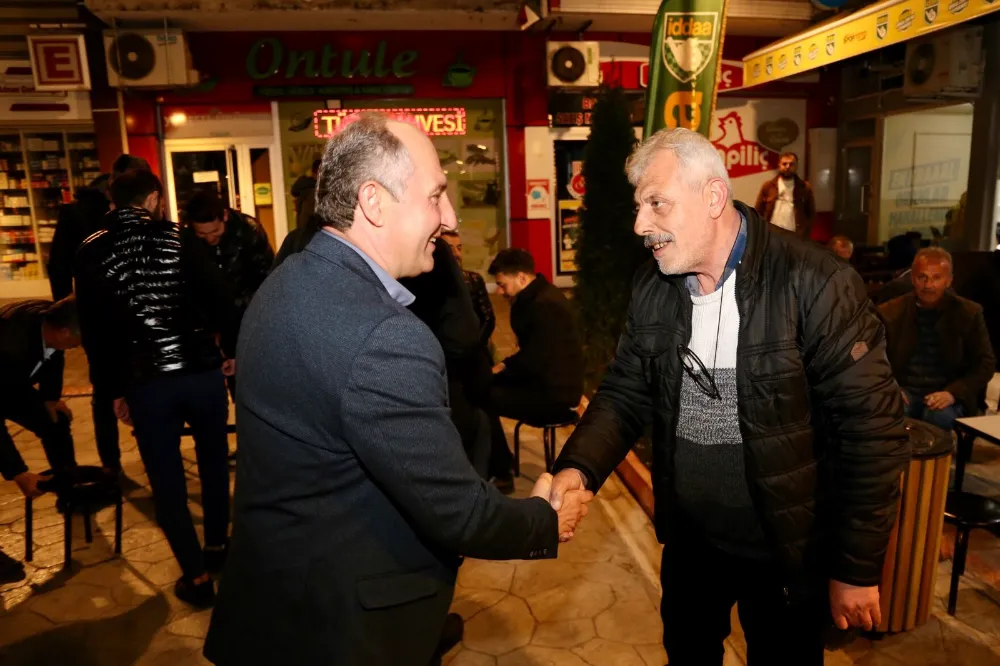 Başkan Ataselim İftar Sonrası Vatandaşlarla Bir Araya Geldi