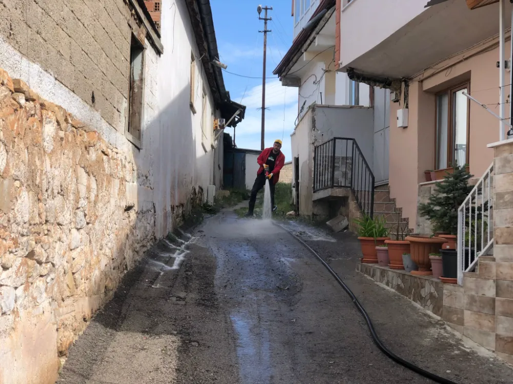 Bayburt Belediyesi Şehrin Her Köşesinde Çalışmalarını Aralıksız Sürdürüyor