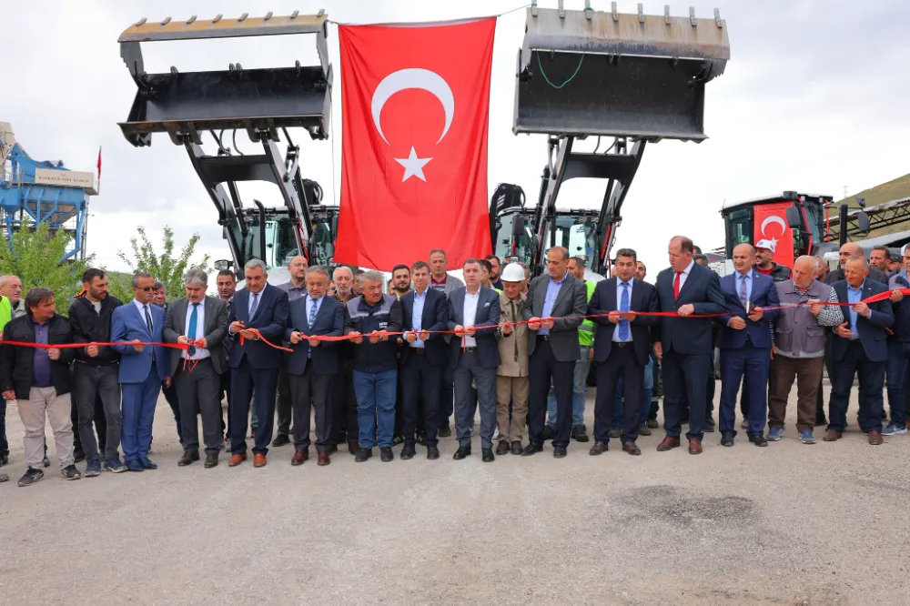 Bayburt Valisi ve Ak Parti Milletvekili İl Özel İdaresi