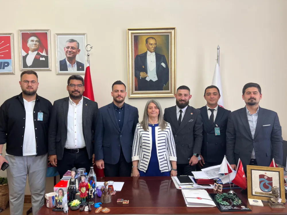 CHP Trabzon Milletvekili Sibel Suiçmez, Gençlik Kolları Başkanlarını Ağırladı