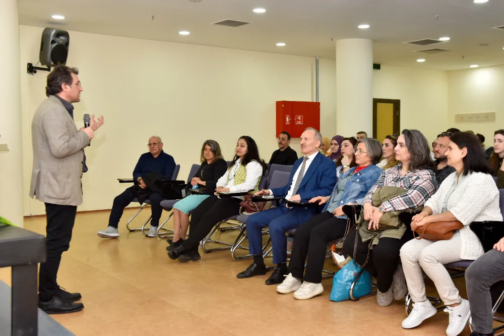 Trabzon Büyükşehir Belediyesi Personeline Stres Yönetimi Eğitimi Verdi