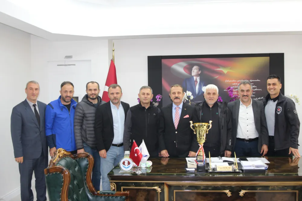 Şampiyon Vakfıkebir Veteranlar Belediye Başkanı