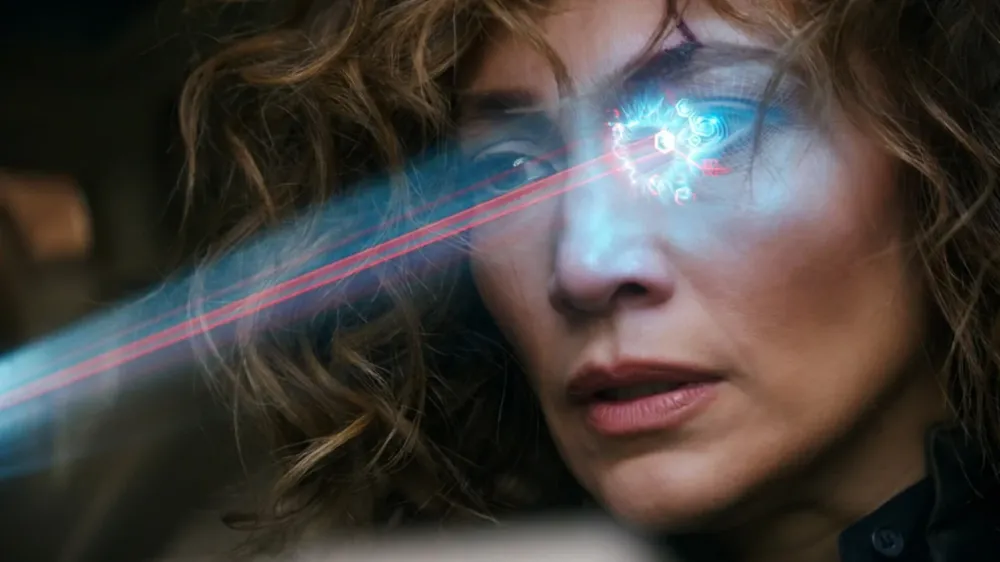 En çok izlenen Netflix filmleri listesinde birinci olan yapım “Atlas’a” büyük eleştiri