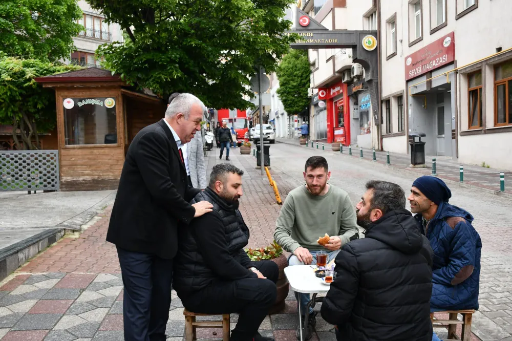 Artvin Belediye Başkanı Erdem, Hemşehrileriyle Buluştu ve Birlik Mesajı Verdi