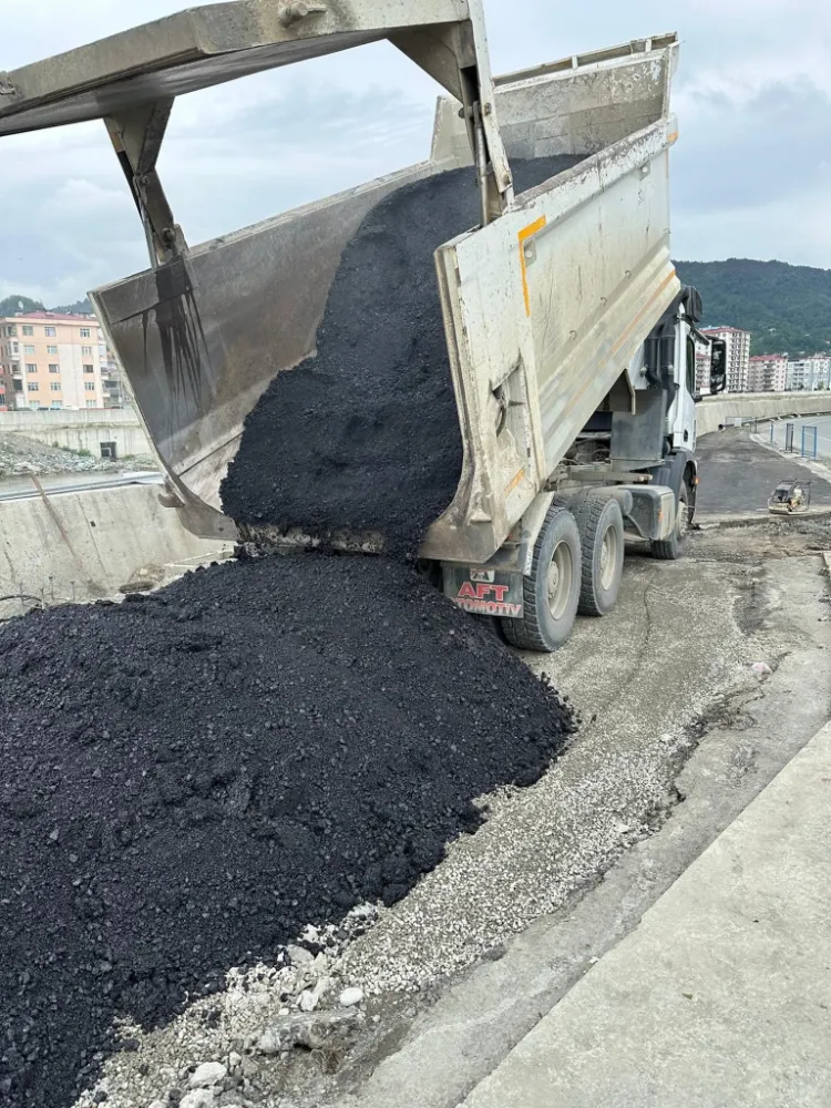 Kapisre Köprüsü Bölgesinde Yol Genişletme ve Asfaltlama Çalışmaları Tamamlandı