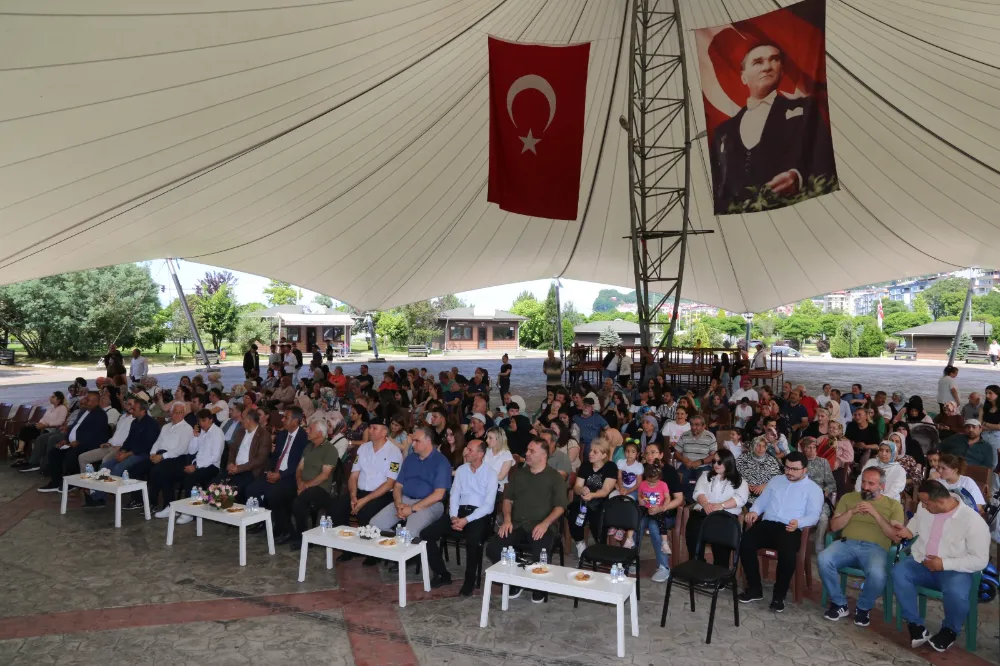 Arhavi Mesleki ve Teknik Anadolu Lisesi Mezuniyet Töreni Coşkuyla Gerçekleşti