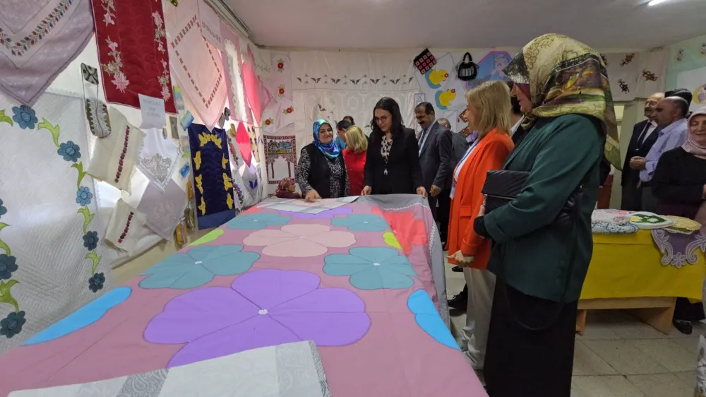 Arhavi Mesleki ve Teknik Anadolu Lisesi’nde Coşkulu Mezuniyet Töreni
