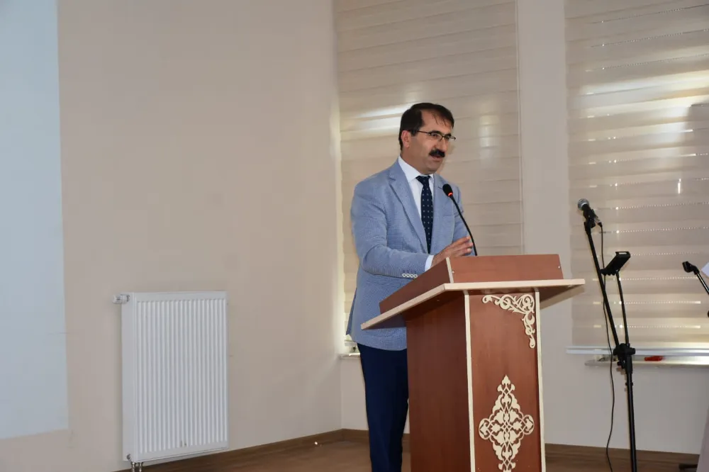 Yusufeli Öğrencileri Başarılarıyla Ödüllendirildi: İlçede Ödül Töreni Düzenlendi