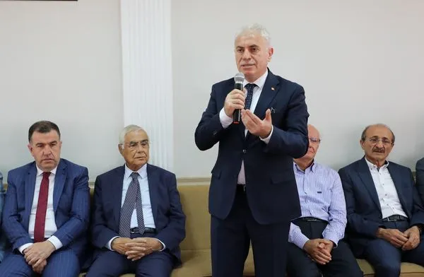 Tuzcuzade Mahallesinde Geleneksel Bayramlaşma Coşkusu Yaşandı