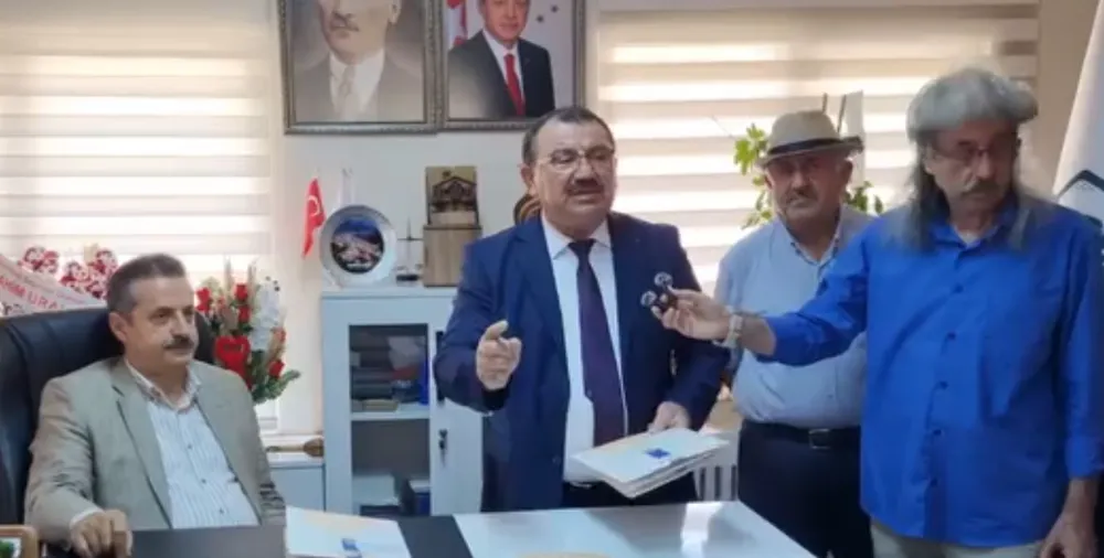 Şavşat Belediyesi, Gasilhane İçin Hayırsever İş İnsanıyla Protokol İmzaladı