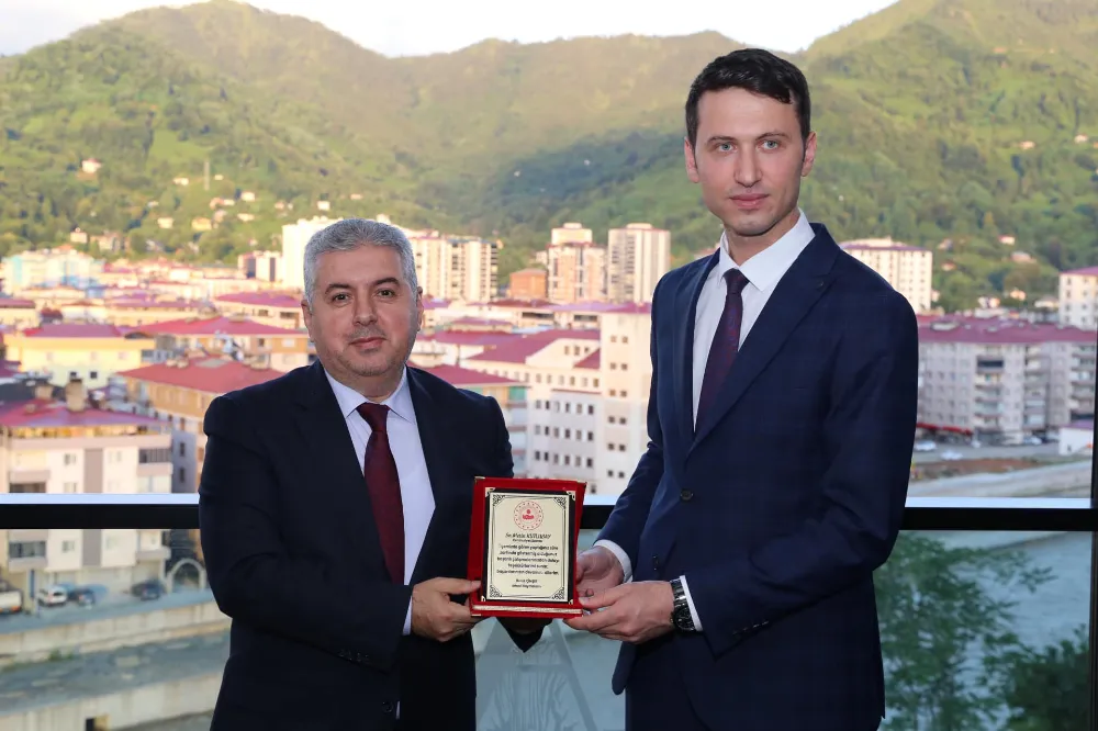 Arhavi’de Protokol Üyelerine Veda Programı Düzenlendi