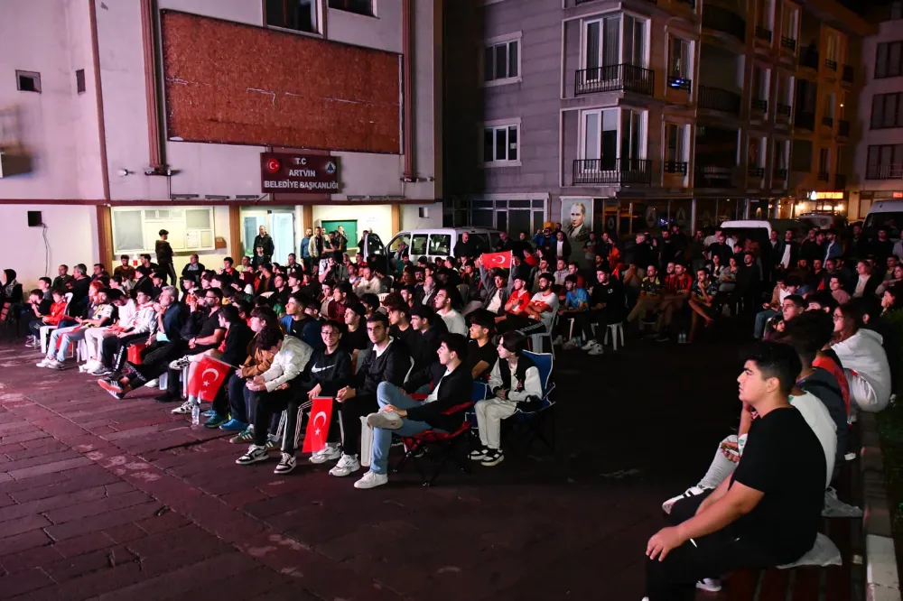Milli Takımımızın Zaferi Büyük Coşkuyla Kutlandı