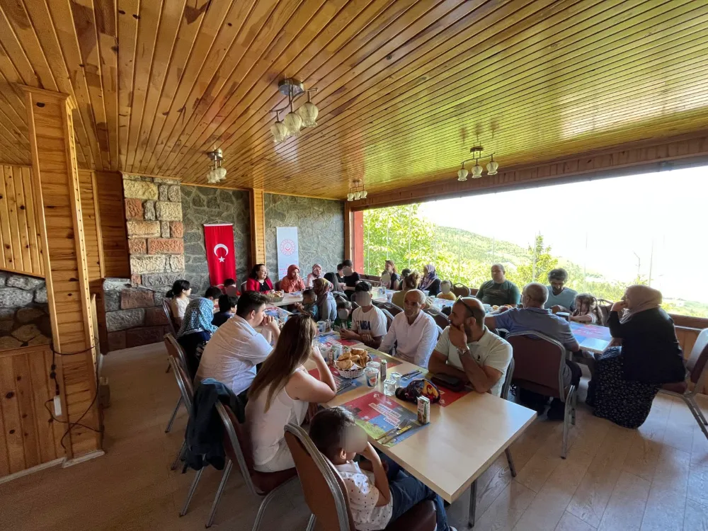 Yasemin Ünsal, Koruyucu Aile Günü Etkinliğinde Ailelerle Buluştu