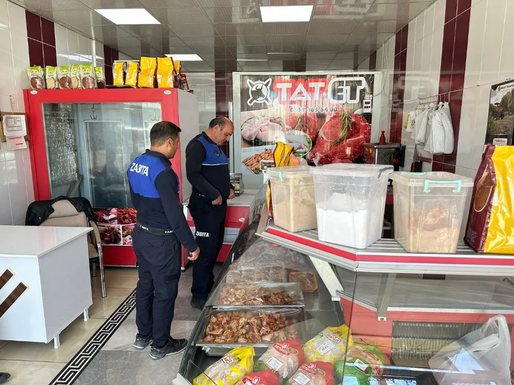 Horasan Belediyesi Zabıta Ekipleri Kasap ve Şarküterilerde Denetimlerini Sıklaştırıyor