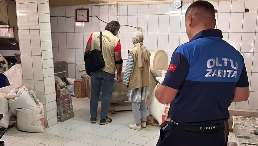 Oltu Belediyesi Zabıta Ekiplerinden Ekmek Fırınına Denetim