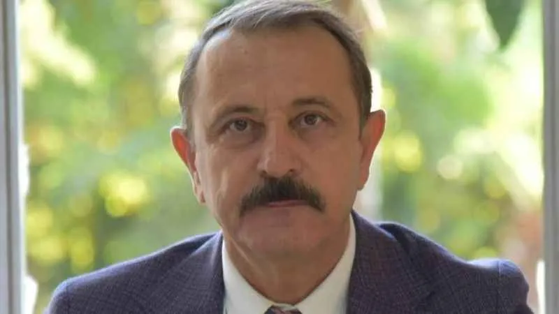Vakfıkebir Belediye Başkanı Fuat KOÇAL