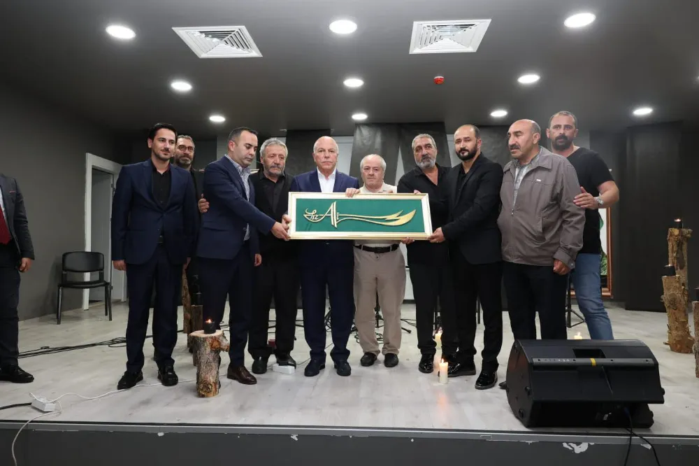 Mehmet Sekmen, Muharrem Ayı Etkinliğinde Ehl-i Beyt Sevgisini Yüceltti
