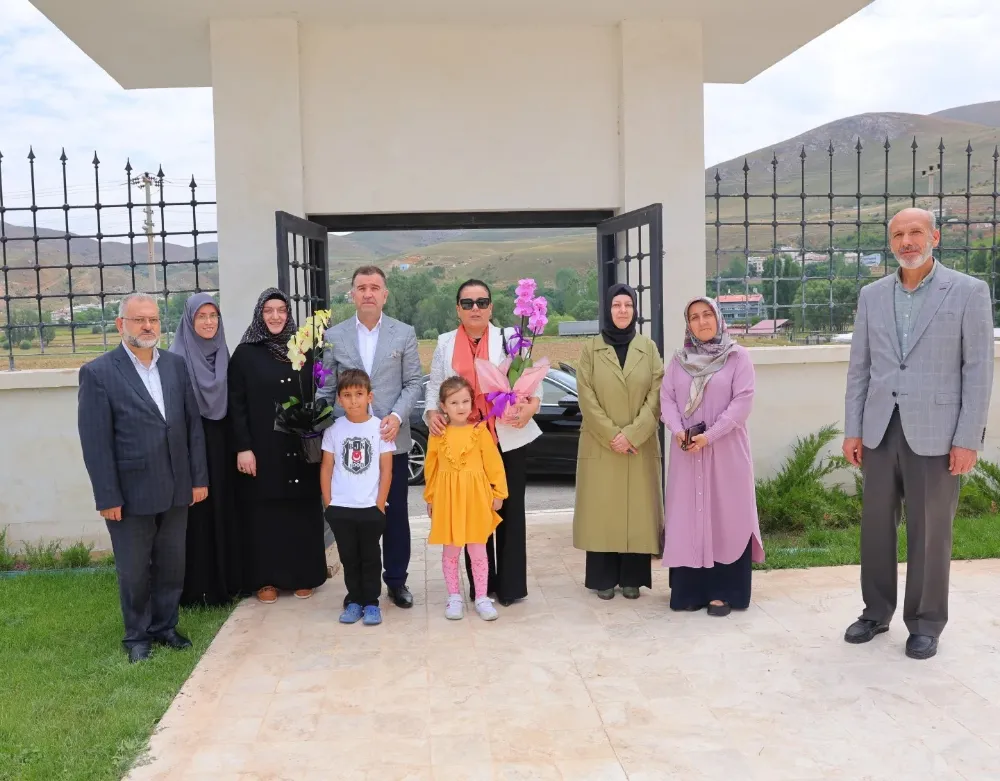 Vali Eldivan, 4-6 Yaş Kur’an Kursu Öğrencilerini Ziyaret Etti ve Teşekkür Etti